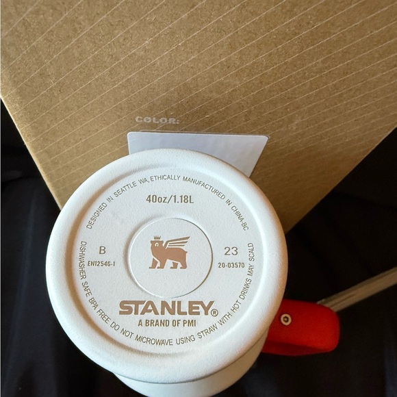 New Stanley Pokemon 40oz white and red Quencher Tumbler Pikachu - Picture 7 of 7